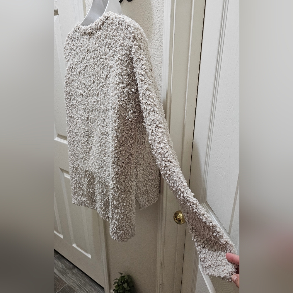 Hippie Rose Cream Textured Cropped Sweater Size XL EUC - Picture 7 of 12